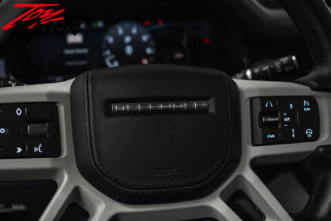 2023 Land Rover Defender 110 X-Dynamic SE