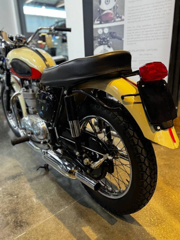 1960 Triumph TR6 Trophy