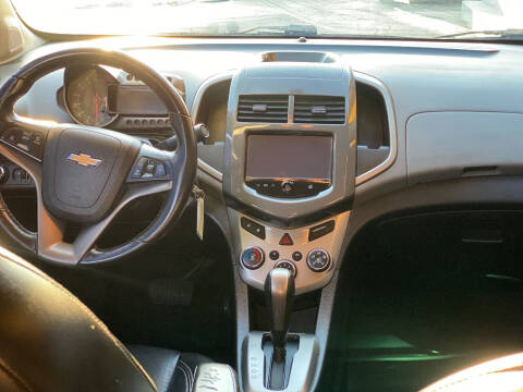 2016 Chevrolet Sonic LTZ Auto