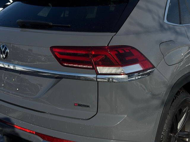 2022 Volkswagen Atlas Cross Sport V6 SEL R-Line 4Motion