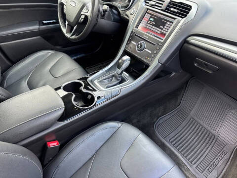 2016 Ford Fusion Titanium