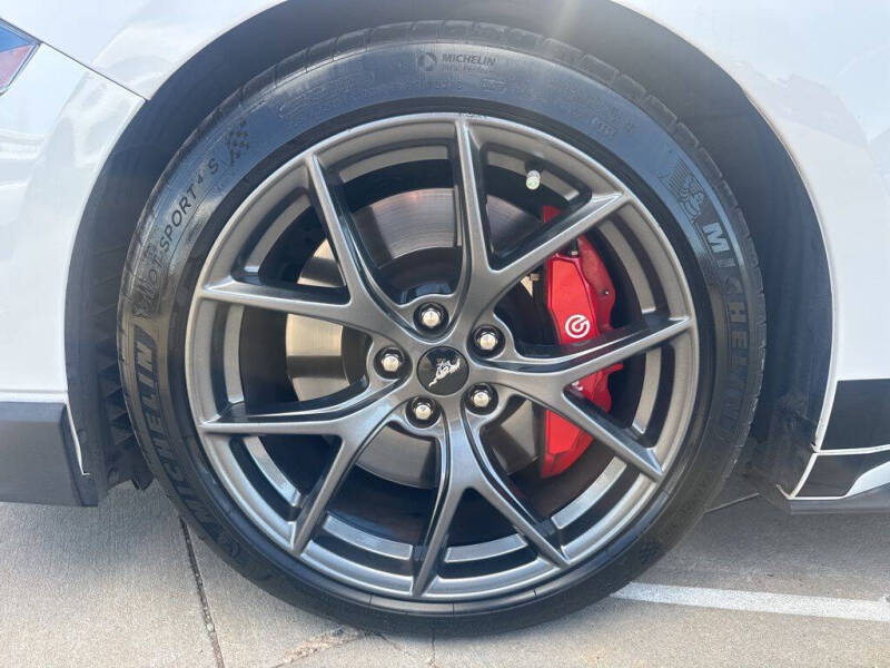 2021 Ford Mustang Mach 1