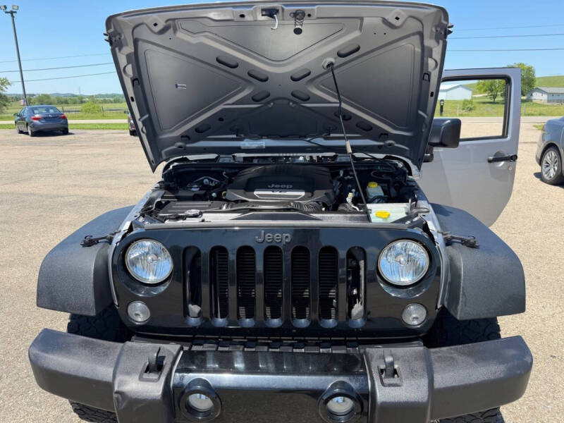 2016 Jeep Wrangler Willys Wheeler