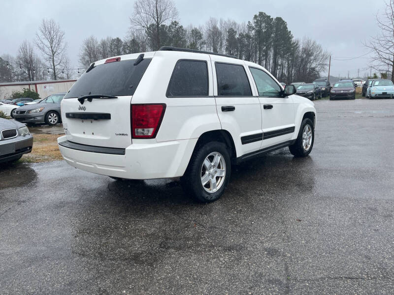 2005 Jeep Grand Cherokee Laredo