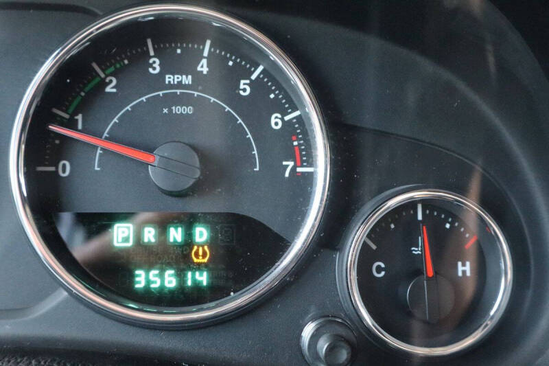 2012 Jeep Wrangler Unlimited Sport