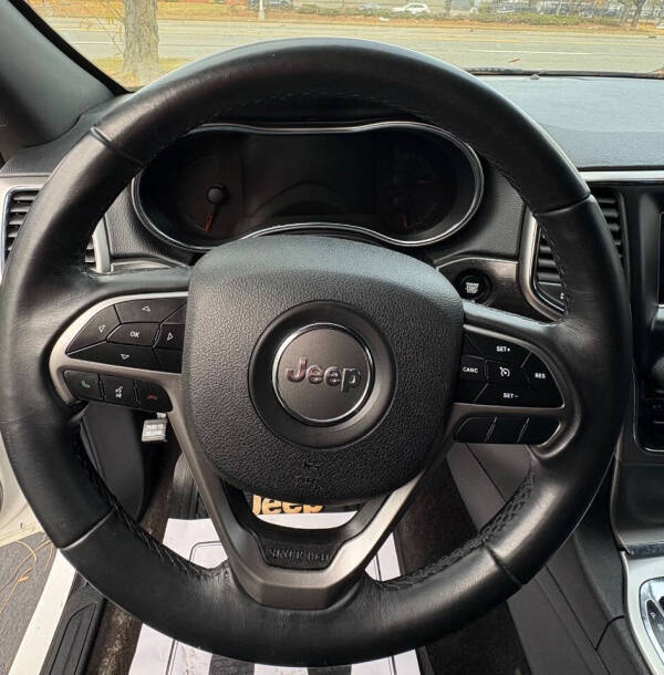 2018 Jeep Grand Cherokee Laredo