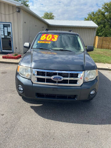 2008 Ford Escape for sale at Car Lot Credit Connection LLC in Elkhart IN