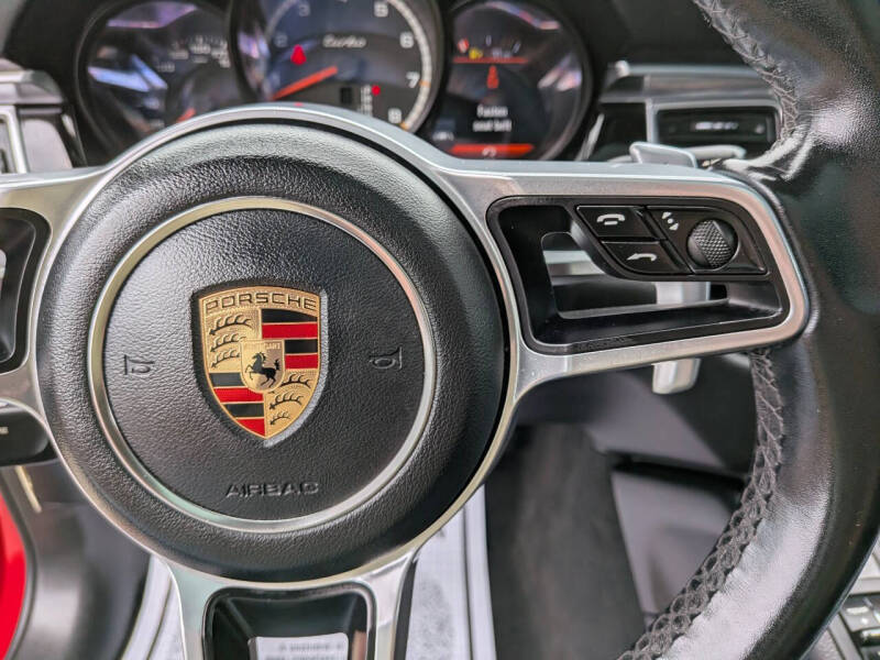 2017 Porsche Macan