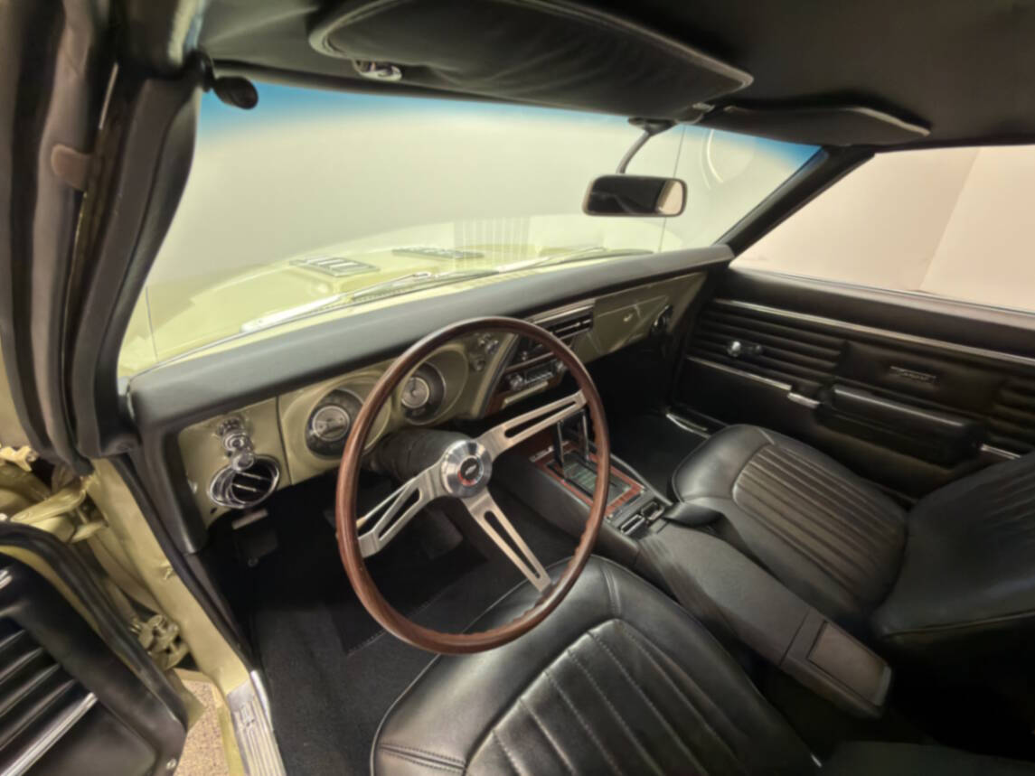 1968 Chevrolet Camaro 21