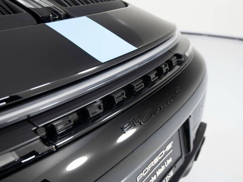 2025 Porsche 911 Carrera S
