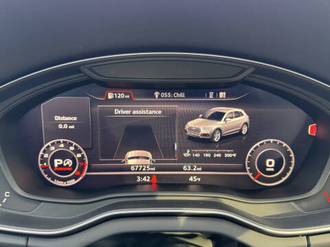 2018 Audi Q5 2.0T quattro Premium Plus