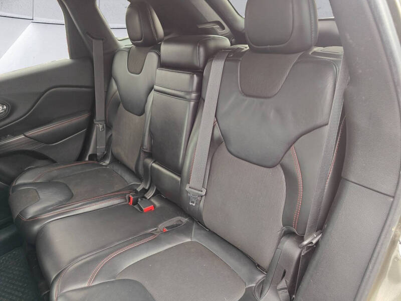 2015 Jeep Cherokee Trailhawk