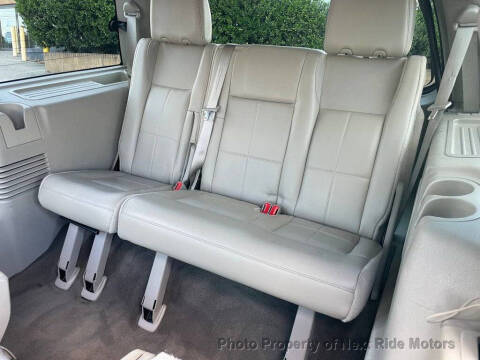 2011 Lincoln Navigator