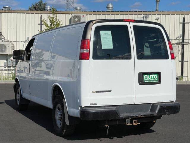 2017 Chevrolet Express 2500