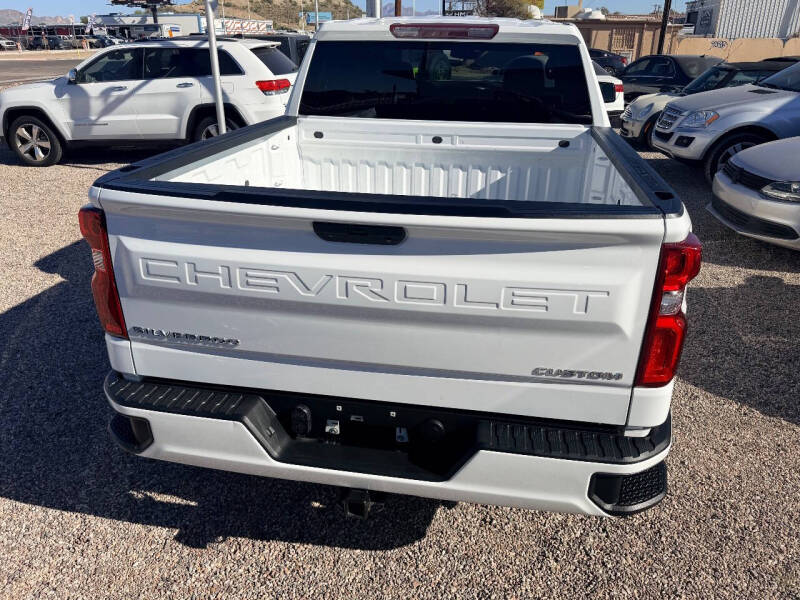 2020 Chevrolet Silverado 1500 Custom