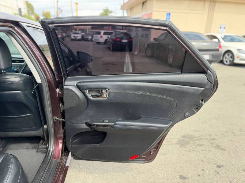 2014 Toyota Avalon