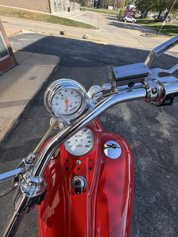 1998 Titan Trailer Gecko