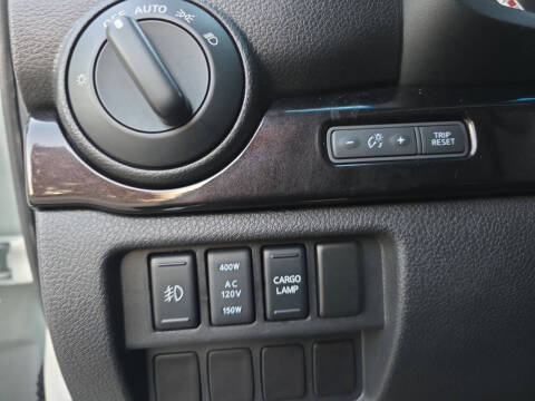 2016 Nissan Titan XD SV