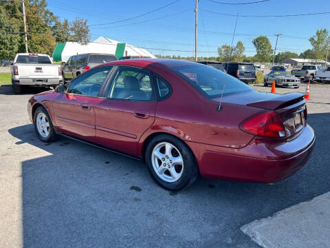 2003 Ford Taurus SES