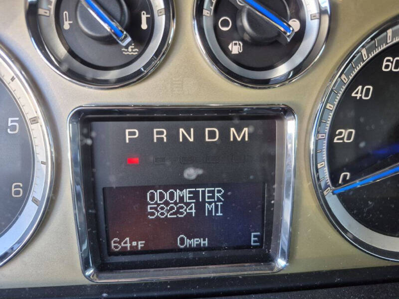2011 Cadillac Escalade Platinum Edition