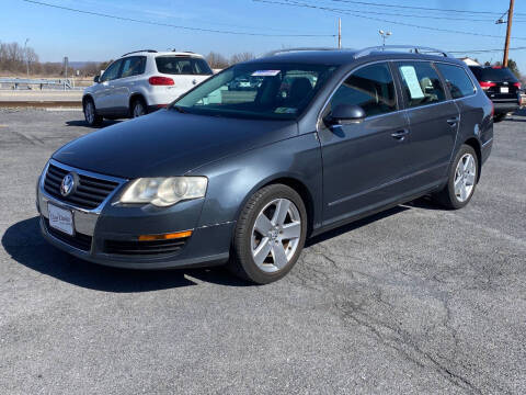 2009 Volkswagen Passat for sale at Clear Choice Auto Sales in Mechanicsburg PA