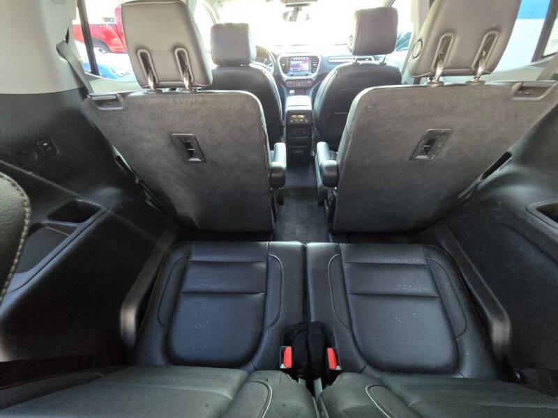 2019 GMC Acadia SLT-1