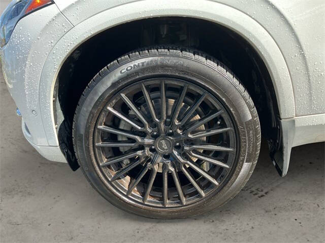 2018 Volvo XC90 T5 Momentum 7-Passenger