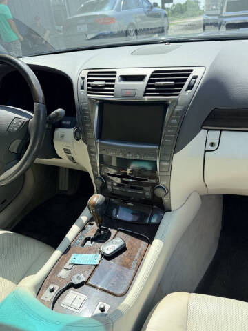 2008 Lexus LS 460
