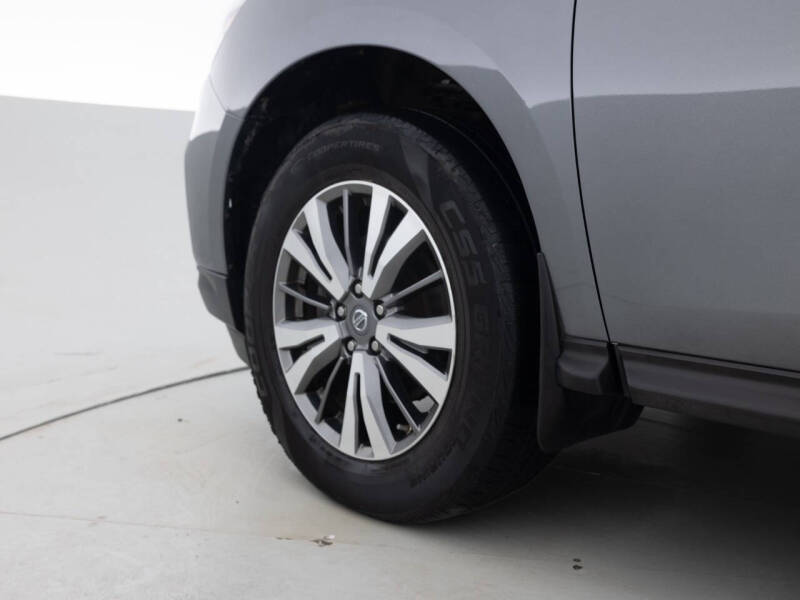 2018 Nissan Pathfinder S