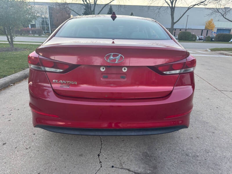 2018 Hyundai Elantra SEL