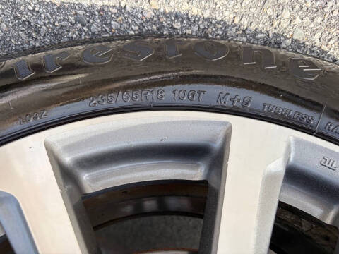 2014 Nissan Pathfinder SV