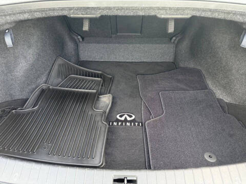 2022 Infiniti Q50 Luxe