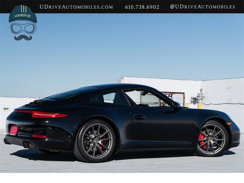 2015 Porsche 911 Carrera 4S