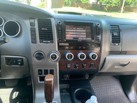2013 Toyota Tundra Platinum