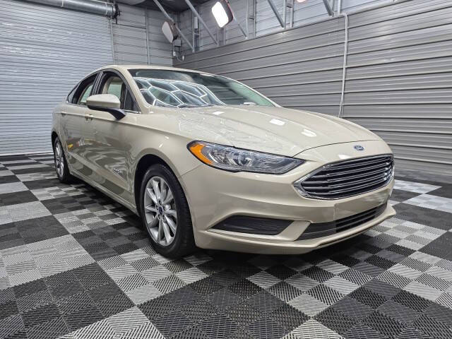 2017 Ford Fusion Hybrid SE