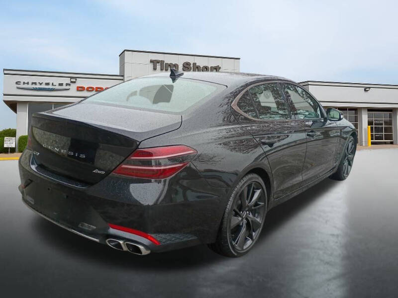2023 Genesis G70