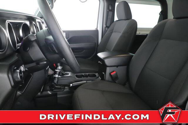 2022 Jeep Wrangler Willys