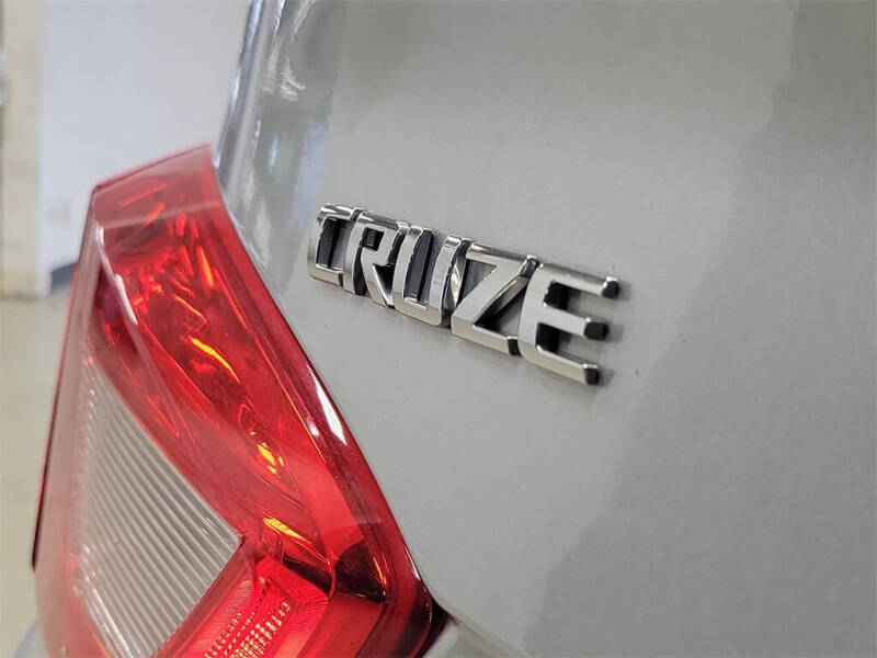 2017 Chevrolet Cruze LT Auto