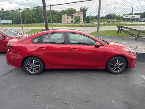 2022 Kia Forte FE