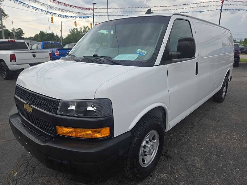 2021 Chevrolet Express 2500
