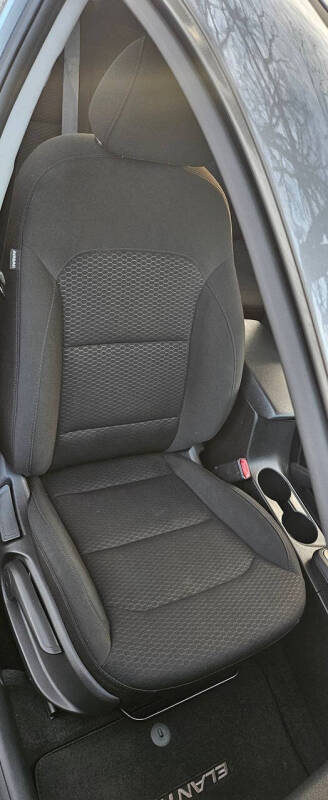 2019 Hyundai Elantra Value Edition