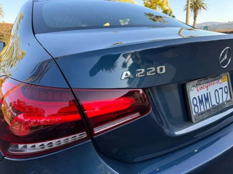 2019 Mercedes-Benz A-Class A 220
