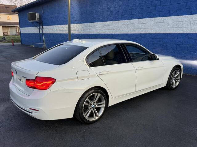2017 BMW 3 Series 330i xDrive
