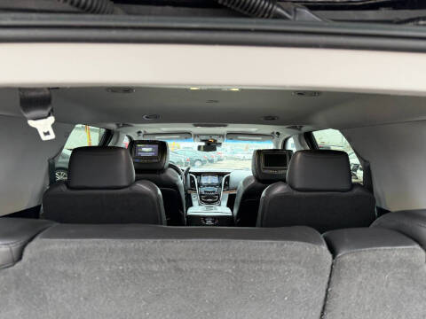 2019 Cadillac Escalade Luxury