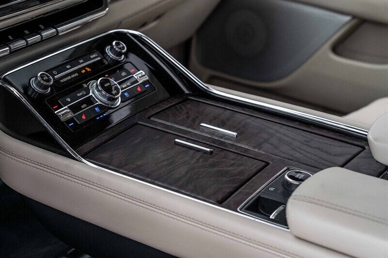 2019 Lincoln Navigator L Reserve