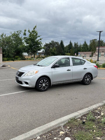 2013 Nissan Versa 1.6 S
