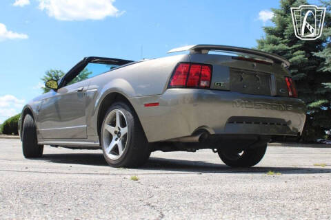 2002 Ford Mustang GT Deluxe