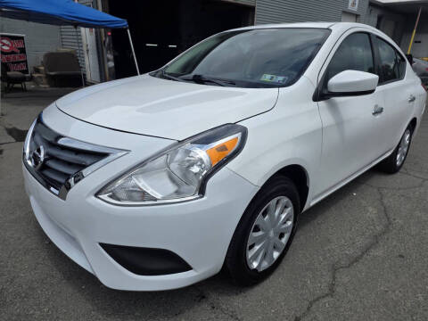 2019 Nissan Versa SV