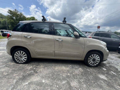 2017 FIAT 500L Pop