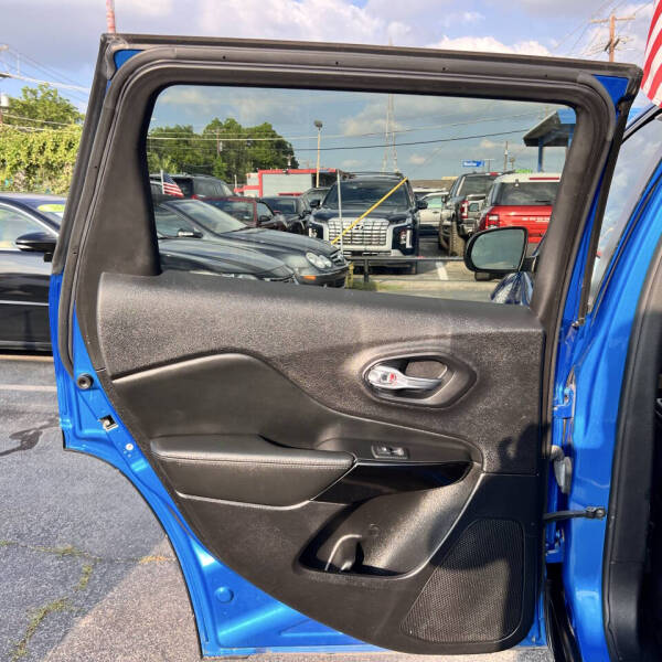 2021 Jeep Cherokee Latitude Plus